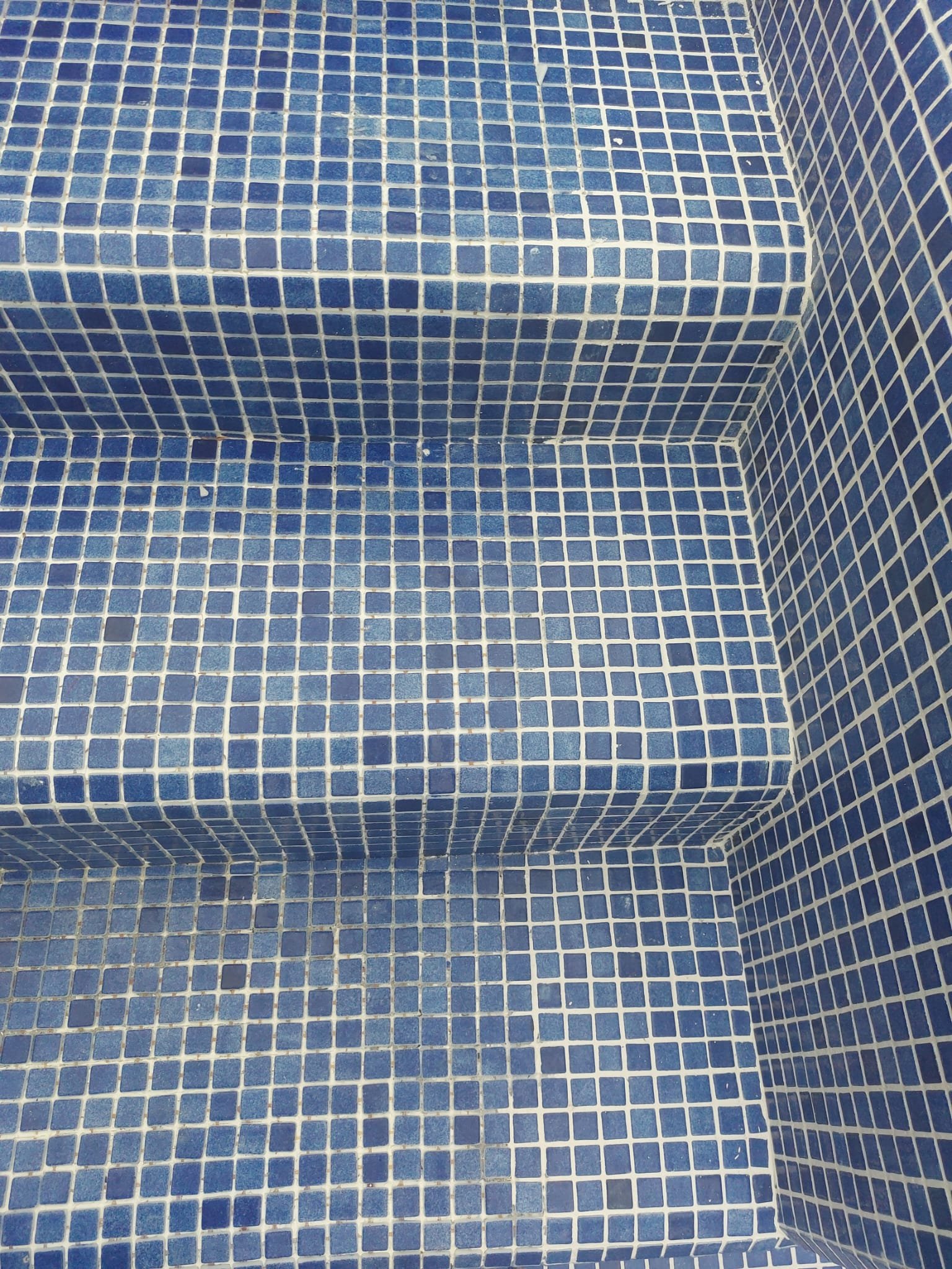 Sellado de juntas de piscina en Baleares - foto 2