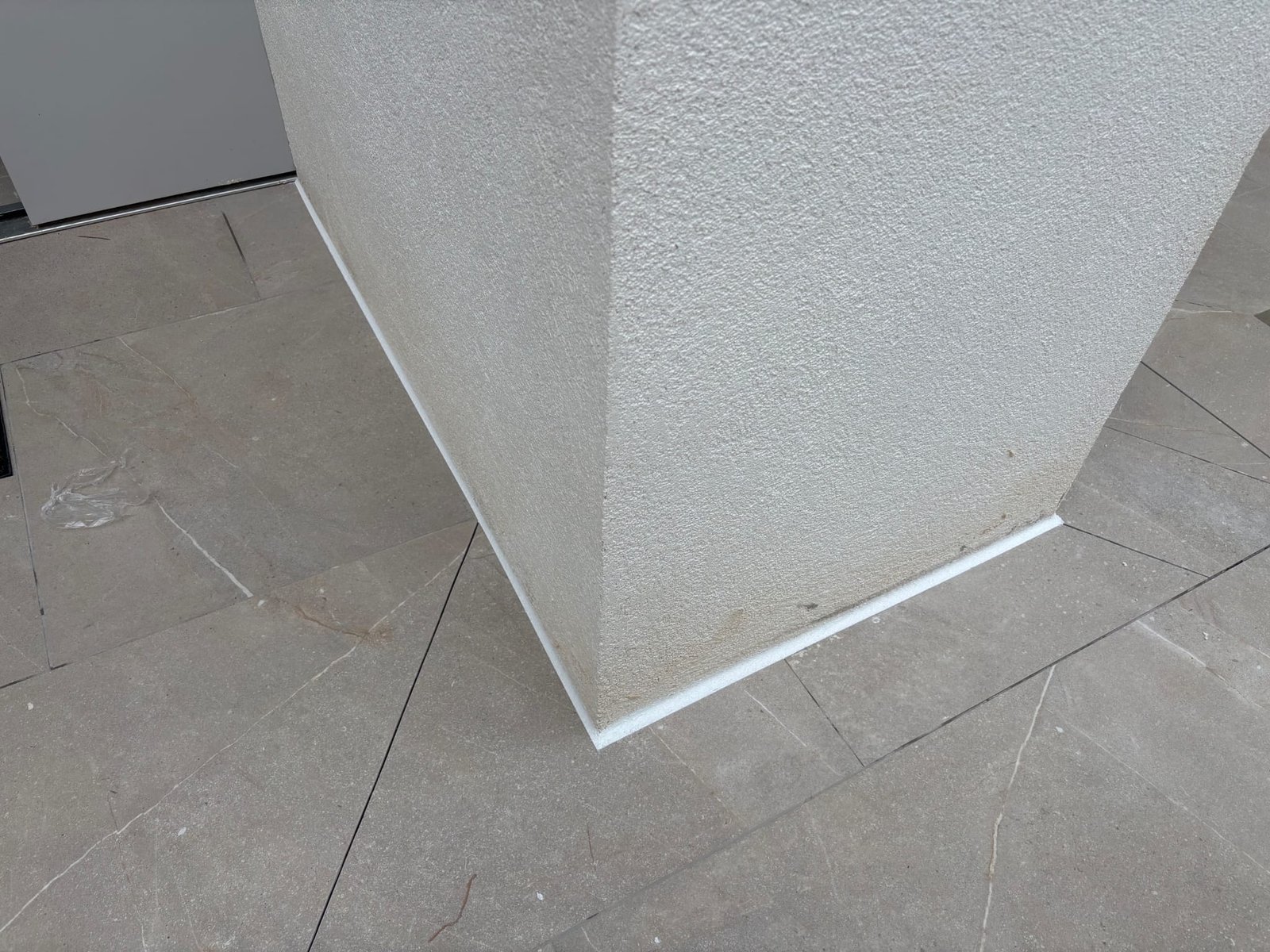 Juntas nuevas en baños de lujo en Baleares - foto 12