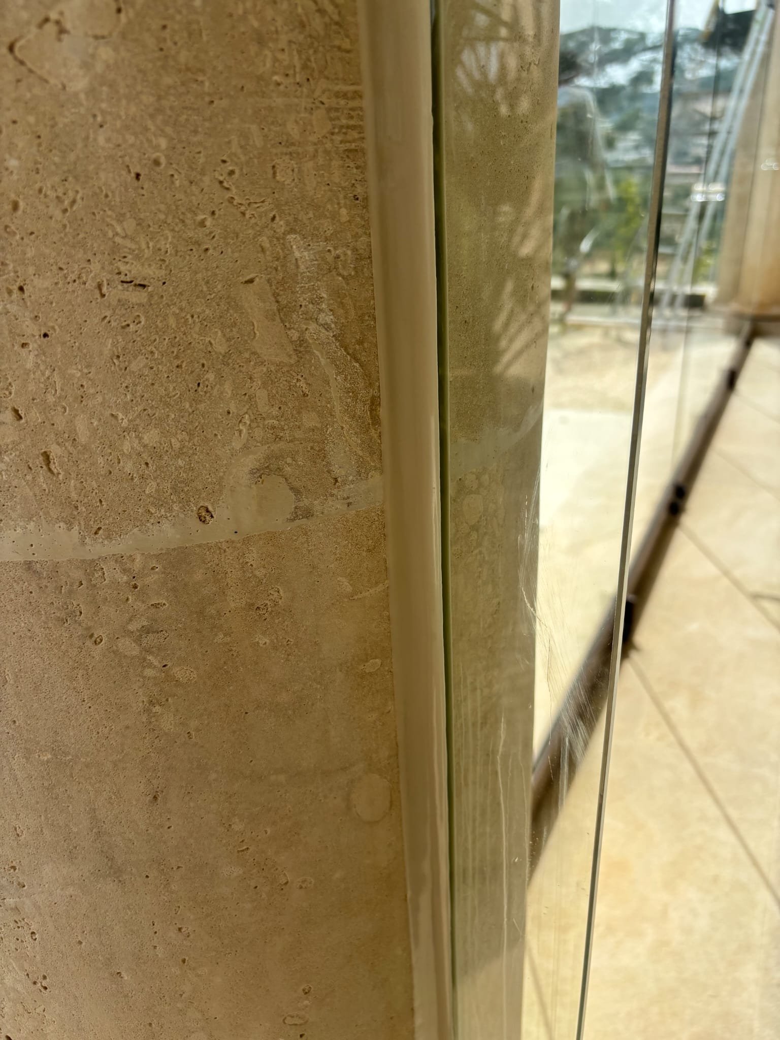 Silicona premium para interiores en Menorca - foto 21